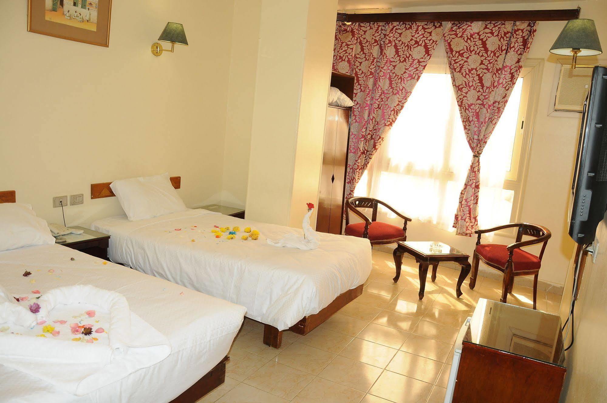 Nile Hotel Asvan Dış mekan fotoğraf